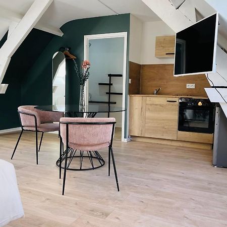 The Florestia Magnificent Renovated Loft Amboise Luaran gambar