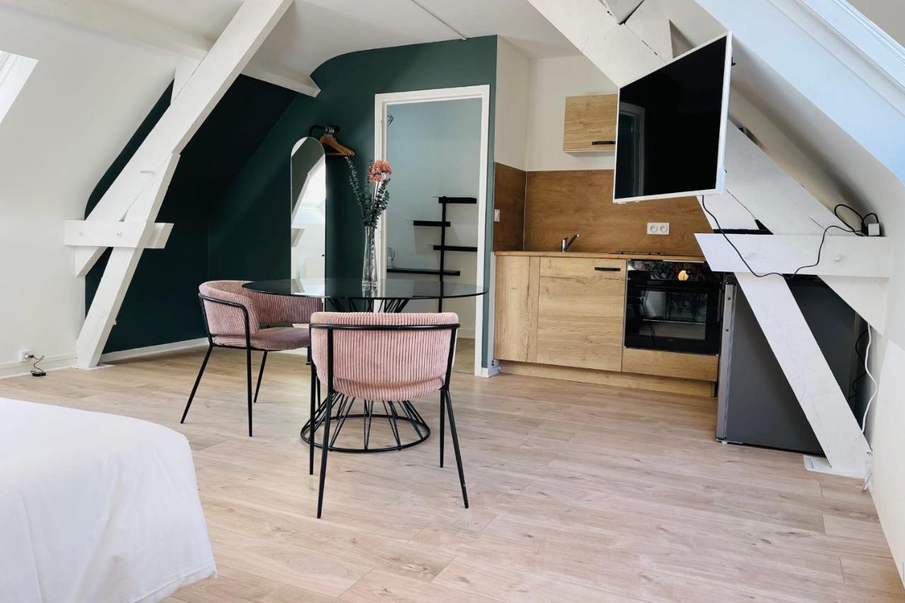 The Florestia Magnificent Renovated Loft Amboise Luaran gambar